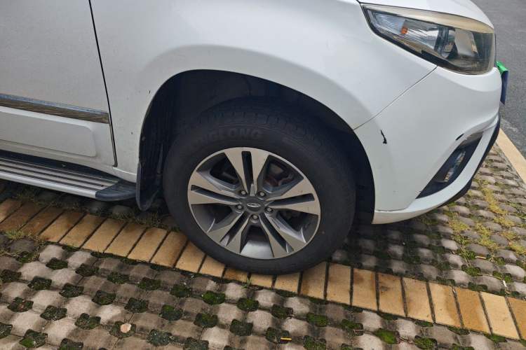 Used Chery Tiggo 3 2015 1.6L Manual Zhishang Sport Edition Right Front Wheel Hub