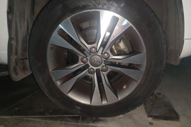 Used Chery Tiggo 3 2015 1.6L Manual Zhishang Sport Edition Right Front Wheel Hub