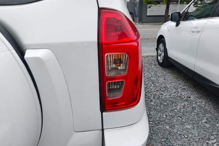 Used Chery Tiggo 3 2015 1.6L CVT ZhiShang Commemorative Edition Right Rear Taillight