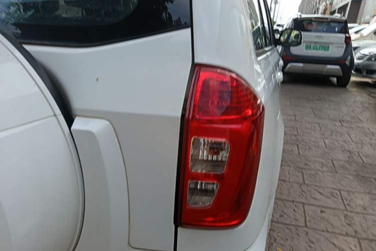 Used Chery Tiggo 3 2015 1.6L Manual Zhishang Sport Edition Right Rear Taillight