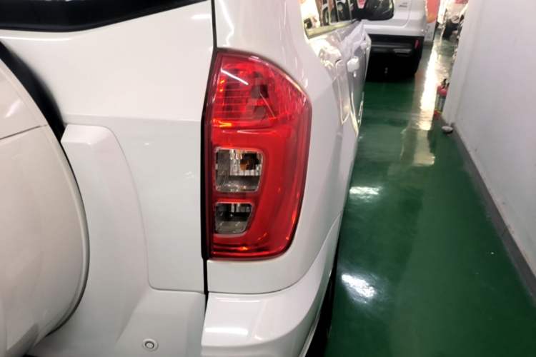 Used Chery Tiggo 3 2015 1.6L CVT ZhiShang Commemorative Edition Right Rear Taillight