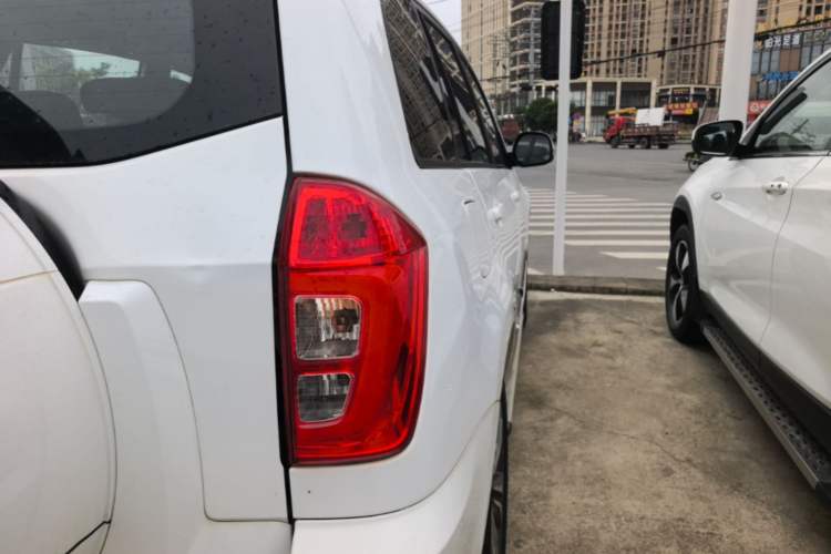 Used Chery Tiggo 3 2015 1.6L Manual Fashion Sport Edition Right Rear Taillight