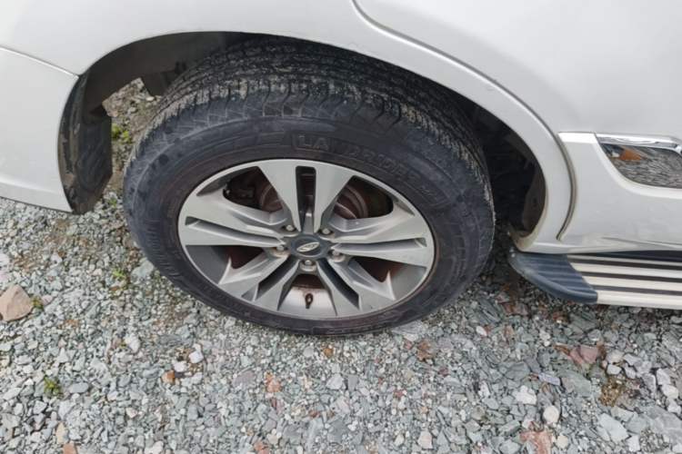 Used Chery Tiggo 3 2015 1.6L CVT ZhiShang Commemorative Edition Right Rear Wheel Hub