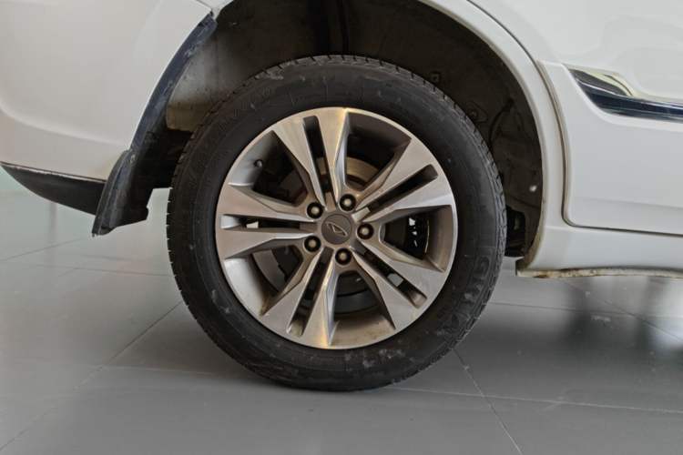 Used Chery Tiggo 3 2015 1.6L CVT ZhiShang Commemorative Edition Right Rear Wheel Hub
