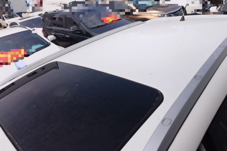 Used Chery Tiggo 3 2015 1.6L CVT ZhiShang Sport Edition Roof