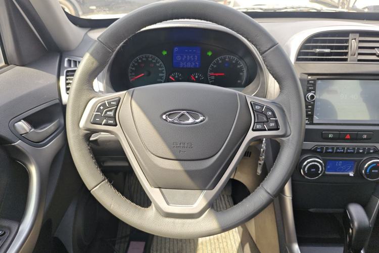 Used Chery Tiggo 3 2015 1.6L CVT ZhiShang Commemorative Edition Steering Wheel