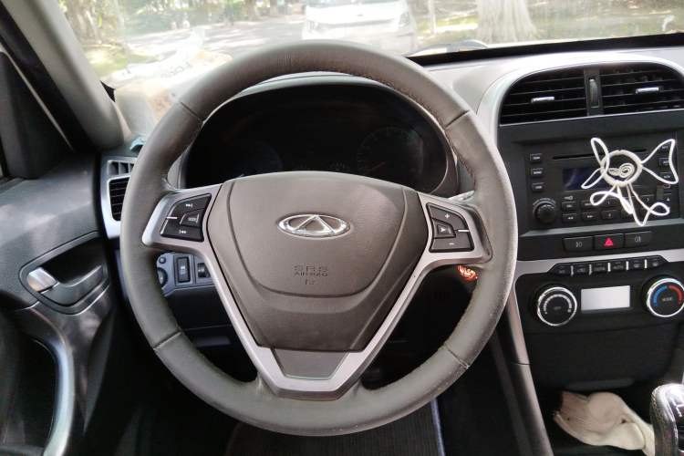 Used Chery Tiggo 3 2015 1.6L Manual Zhishang Commemorative Edition Steering Wheel
