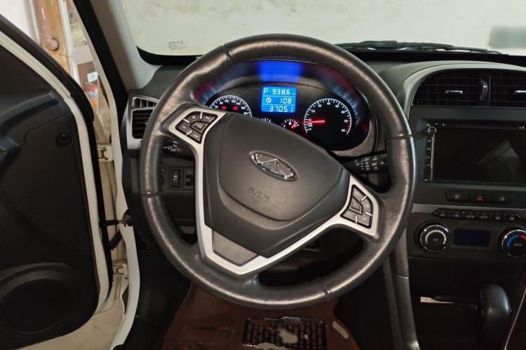 Used Chery Tiggo 3 2015 1.6L CVT ZhiShang Commemorative Edition Steering Wheel