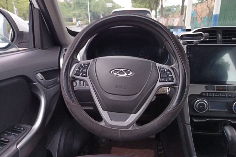 Used Chery Tiggo 3 2015 1.6L CVT ZhiShang Commemorative Edition Steering Wheel