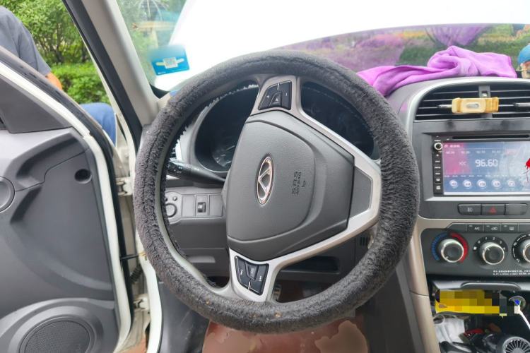 Used Chery Tiggo 3 2015 1.6L Manual Fashion Sport Edition Steering Wheel