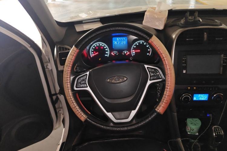 Used Chery Tiggo 3 2015 1.6L Manual Zhishang Commemorative Edition Steering Wheel