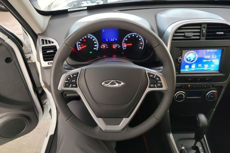 Used Chery Tiggo 3 2015 1.6L CVT ZhiShang Commemorative Edition Steering Wheel