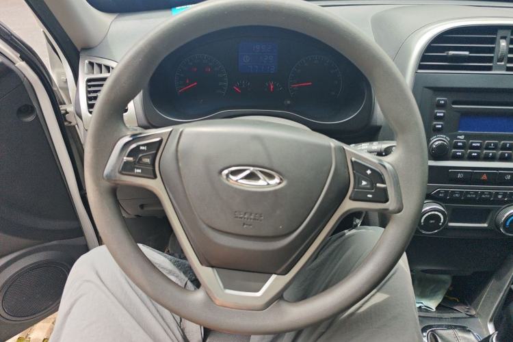 Used Chery Tiggo 3 2015 1.6L Manual Zhishang Sport Edition Steering Wheel