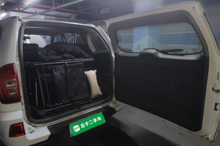 Used Chery Tiggo 3 2015 1.6L Manual Zhishang Sport Edition Trunk