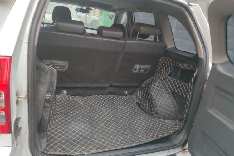 Used Chery Tiggo 3 2015 1.6L CVT ZhiShang Sport Edition Trunk