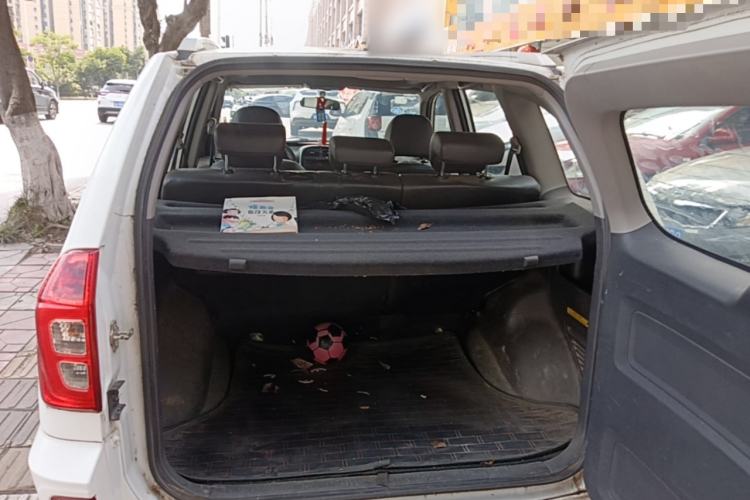 Used Chery Tiggo 3 2015 1.6L Manual Zhishang Sport Edition Trunk