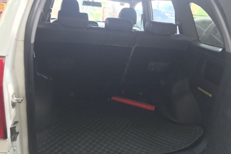 Used Chery Tiggo 3 2015 1.6L Manual Zhishang Sport Edition Trunk
