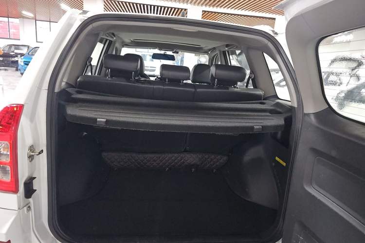 Used Chery Tiggo 3 2015 1.6L CVT ZhiShang Commemorative Edition Trunk