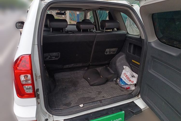 Used Chery Tiggo 3 2015 1.6L CVT ZhiShang Commemorative Edition Trunk