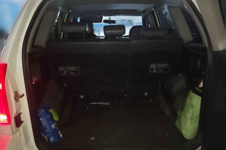 Used Chery Tiggo 3 2015 1.6L Manual Zhishang Sport Edition Trunk