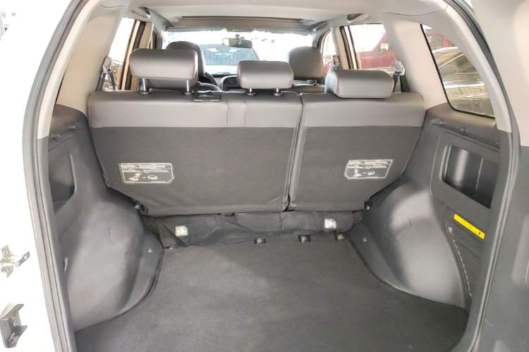 Used Chery Tiggo 3 2015 1.6L CVT ZhiShang Commemorative Edition Trunk