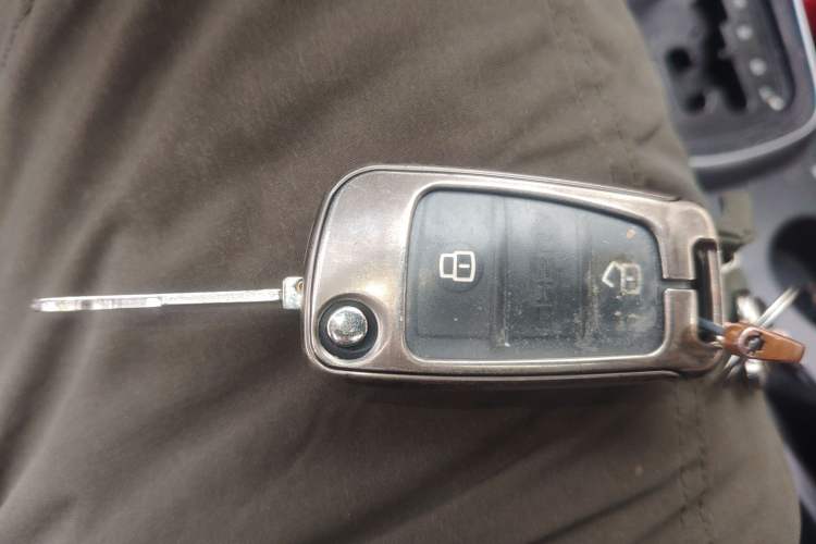 Used Chery Tiggo 3 2015 1.6L CVT ZhiShang Commemorative Edition Vehicle Key