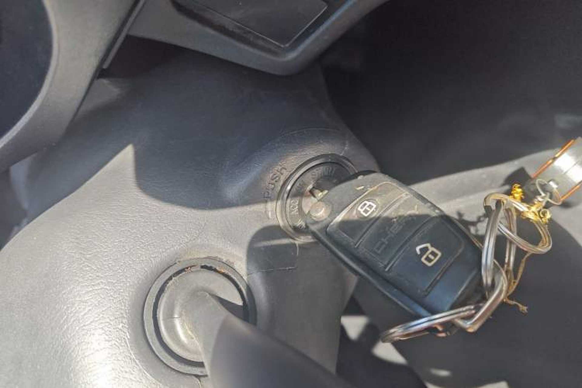 Used Chery Tiggo 3 2015 1.6L CVT ZhiShang Commemorative Edition Vehicle Key