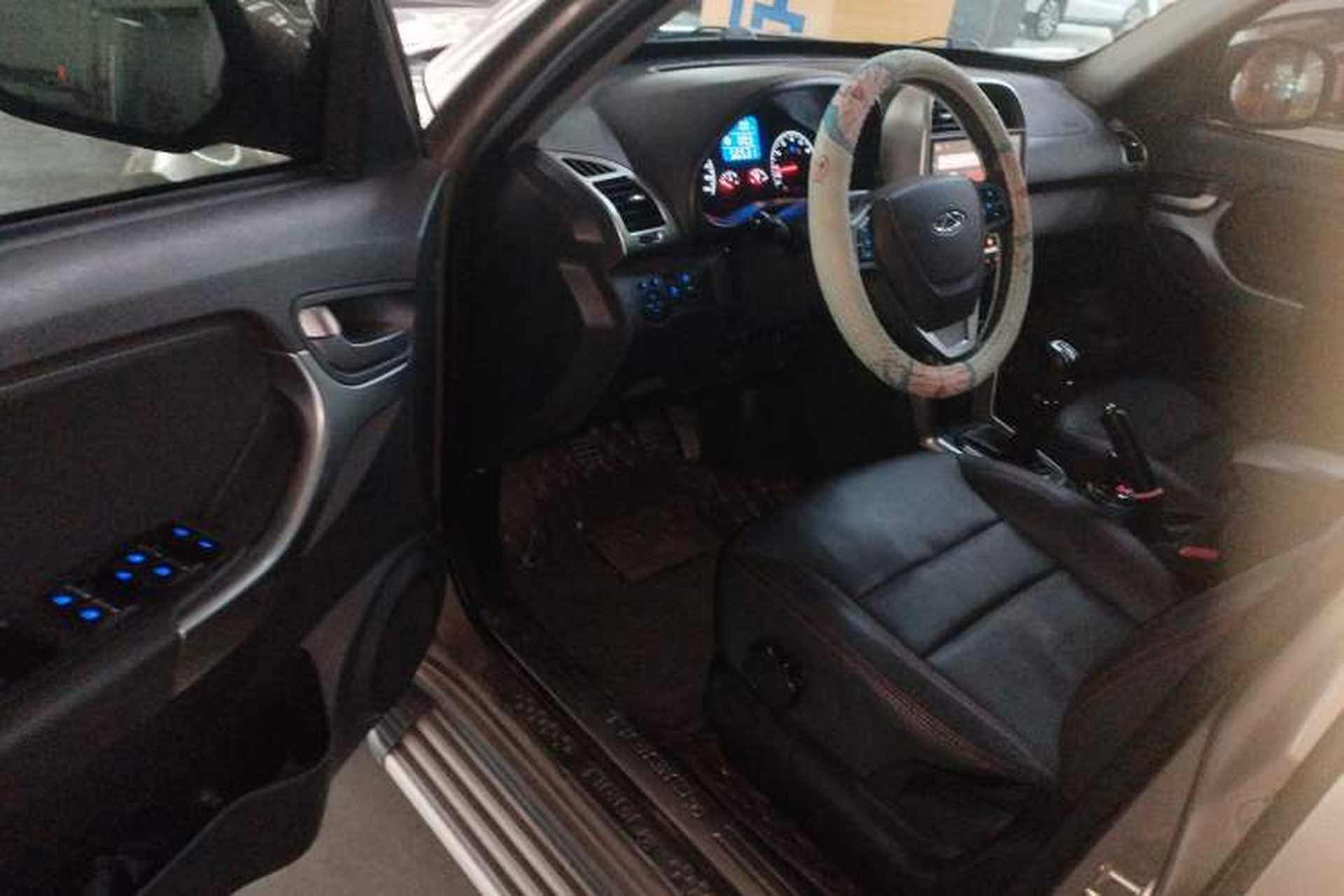 Used Chery Tiggo 3 2015 1.6L Manual Zhishang Commemorative Edition Driver Seat