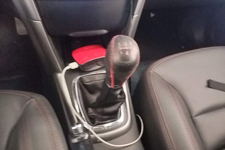 Used Chery Tiggo 3 2015 1.6L Manual Zhishang Sport Edition Gear Lever