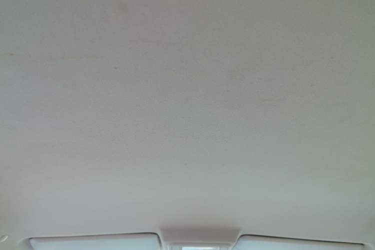 Used Chery Tiggo 3 2015 1.6L Manual Fashion Sport Edition Headliner