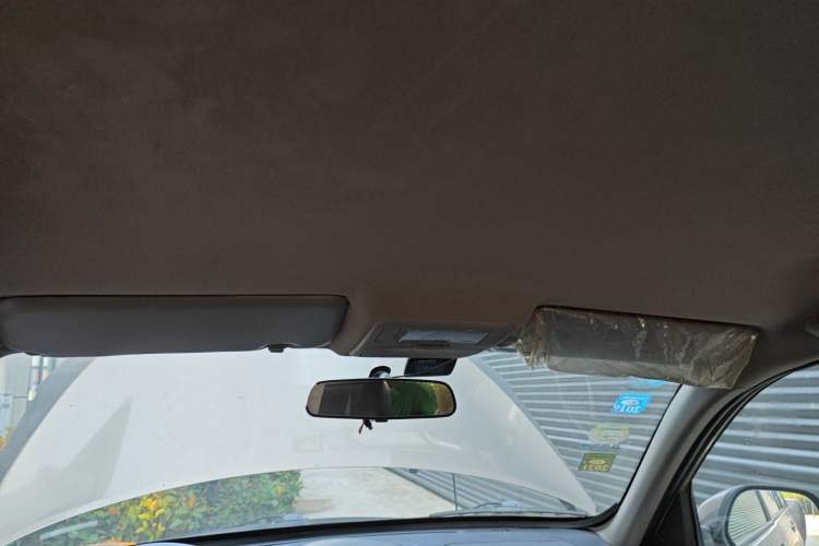 Used Chery Tiggo 3 2015 1.6L Manual Fashion Sport Edition Headliner