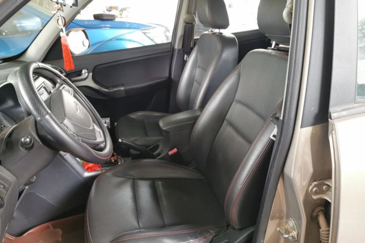 Used Chery Tiggo 3 2015 1.6L Manual Zhishang Sport Edition Left Front Seat