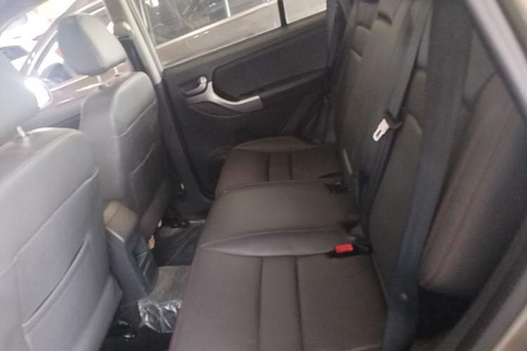 Used Chery Tiggo 3 2015 1.6L Manual Zhishang Sport Edition Left Rear Seat