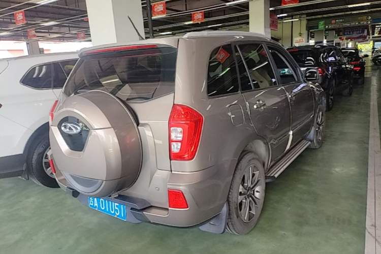 Used Chery Tiggo 3 2015 1.6L Manual Zhishang Sport Edition Rear Right 45 Deg