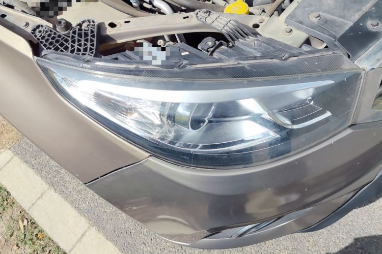 Used Chery Tiggo 3 2015 1.6L Manual Fashion Sport Edition Right Front Headlight