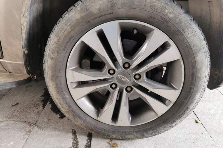 Used Chery Tiggo 3 2015 1.6L Manual Zhishang Sport Edition Right Front Wheel Hub