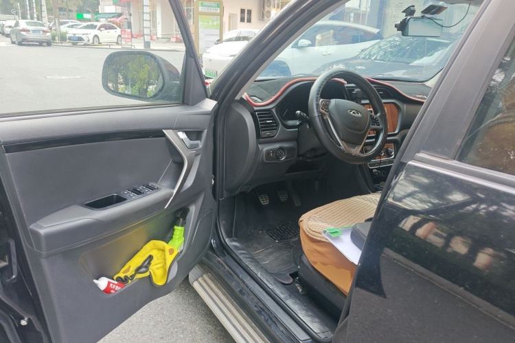 Used Chery Tiggo 3 2016 1.6L Manual ZhiShang Edition Driver Seat