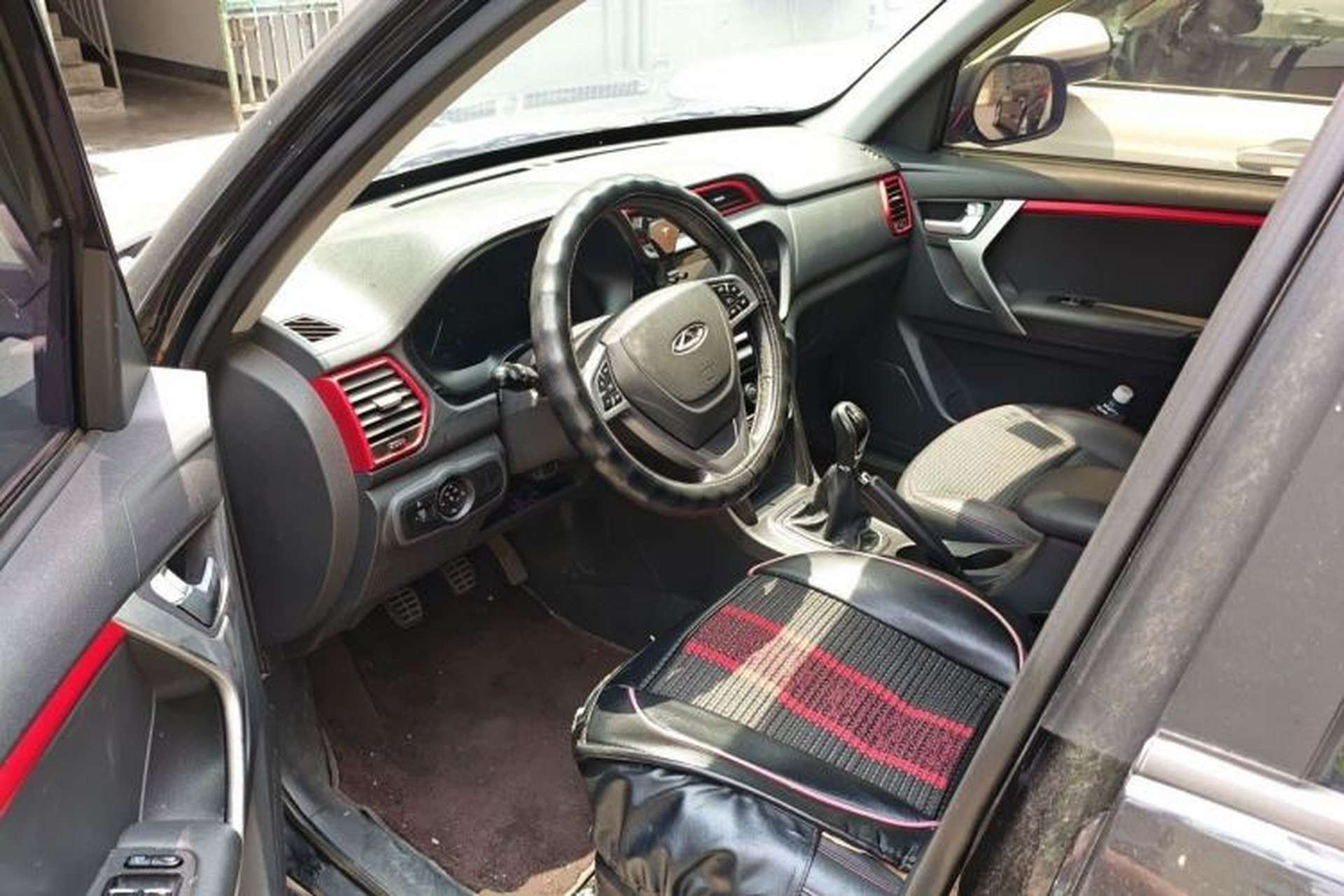 Used Chery Tiggo 3 2016 1.6L Manual ZhiShang Edition Driver Seat
