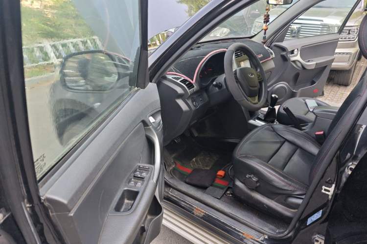 Used Chery Tiggo 3 2016 1.6L Manual Fashion Edition Driver Seat