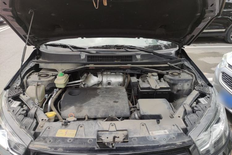 Used Chery Tiggo 3 2016 1.6L Manual ZhiShang Edition Engine Bay
