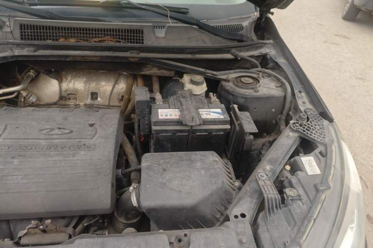 Used Chery Tiggo 3 2016 1.6L CVT ZhiShang Edition Engine Bay Left