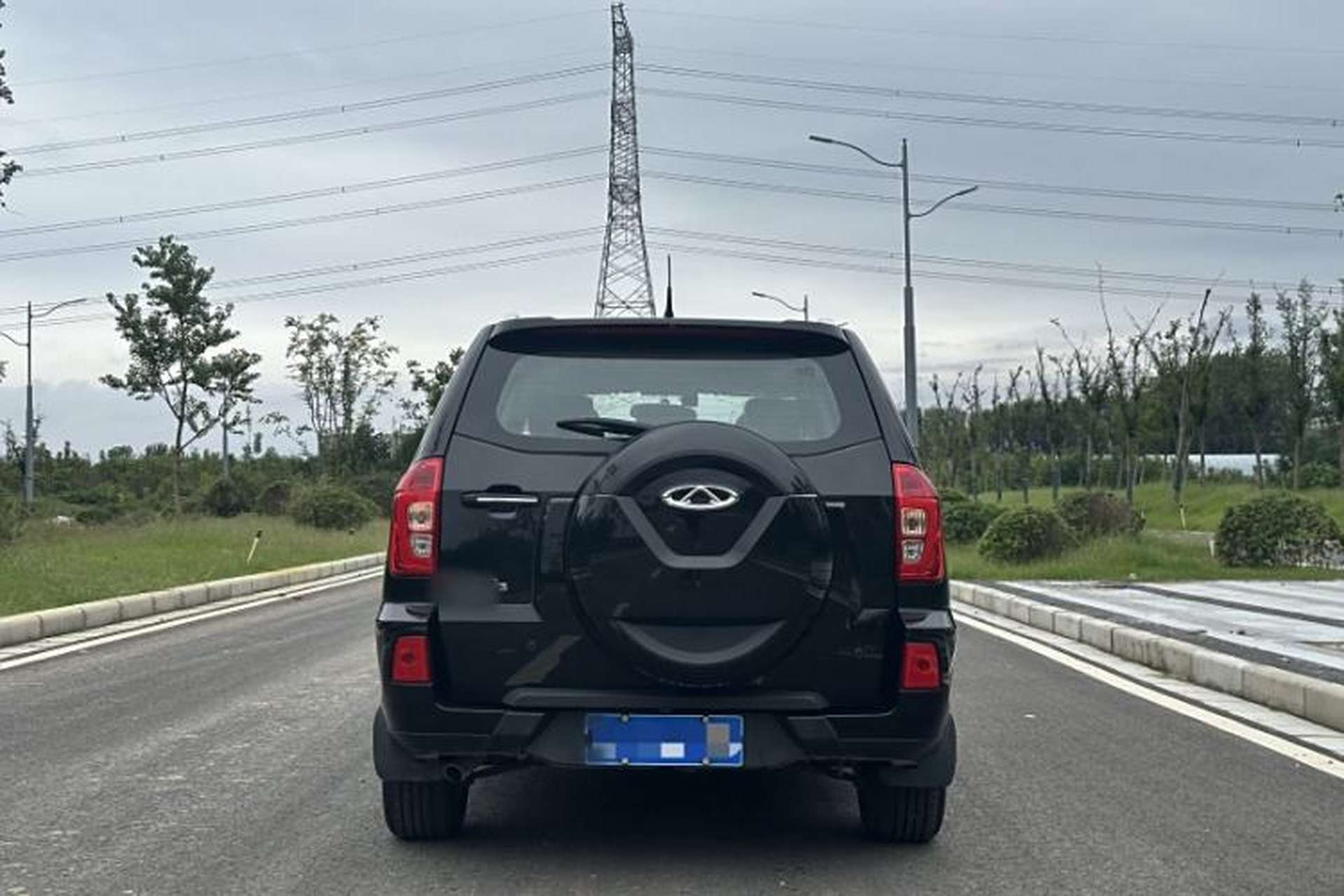 Used Chery Tiggo 3 2016 1.6L CVT ZhiShang Edition Exterior 2