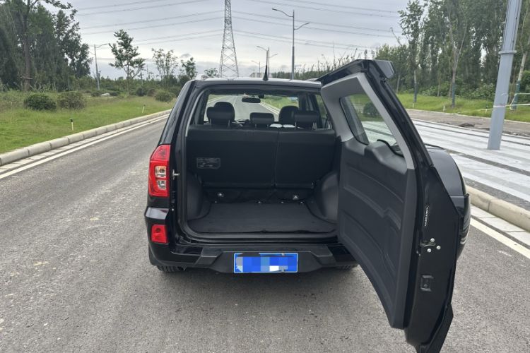 Used Chery Tiggo 3 2016 1.6L CVT ZhiShang Edition Exterior 6