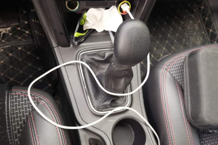 Used Chery Tiggo 3 2016 1.6L Manual ZhiShang Edition Gear Lever