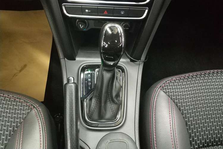 Used Chery Tiggo 3 2016 1.6L CVT ZhiShang Edition Gear Lever