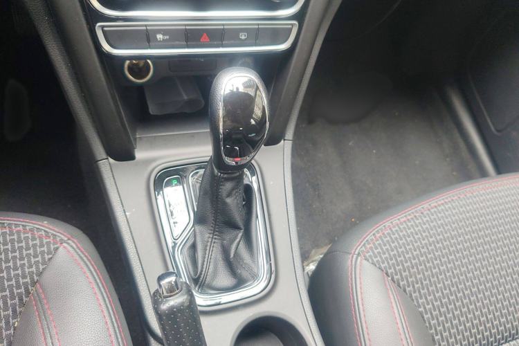 Used Chery Tiggo 3 2016 1.6L CVT ZhiShang Edition Gear Lever