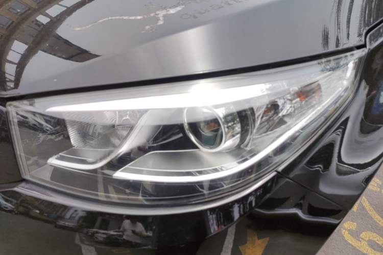 Used Chery Tiggo 3 2016 1.6L Manual ZhiShang Edition Left Front Headlight