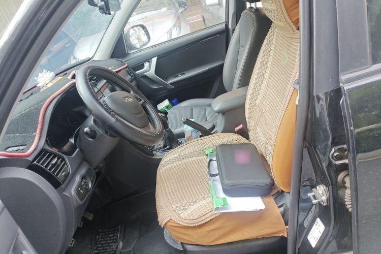 Used Chery Tiggo 3 2016 1.6L Manual ZhiShang Edition Left Front Seat