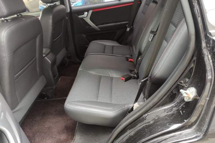 Used Chery Tiggo 3 2016 1.6L Manual ZhiShang Edition Left Rear Seat
