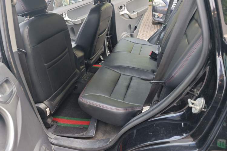 Used Chery Tiggo 3 2016 1.6L Manual Fashion Edition Left Rear Seat